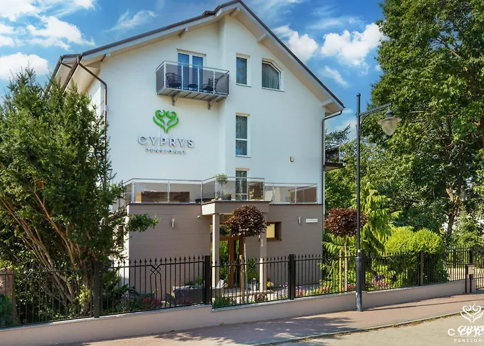 Dom wakacyjny Cyprys Jastrzębia Góra